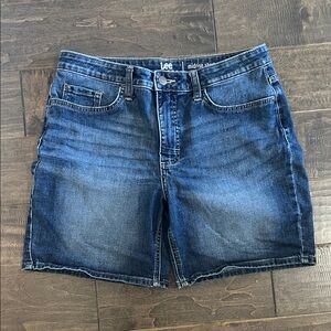 Lee Riders Women’s Mid Rise Denim Shorts Size 10M